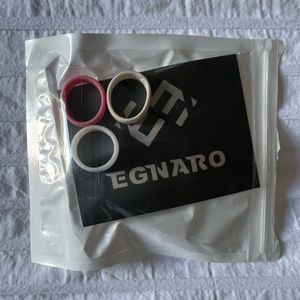 Silicone wedding bands